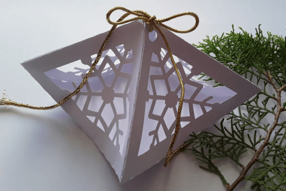 Snowflake Christmas Ornament Box: A 3D SVG Review